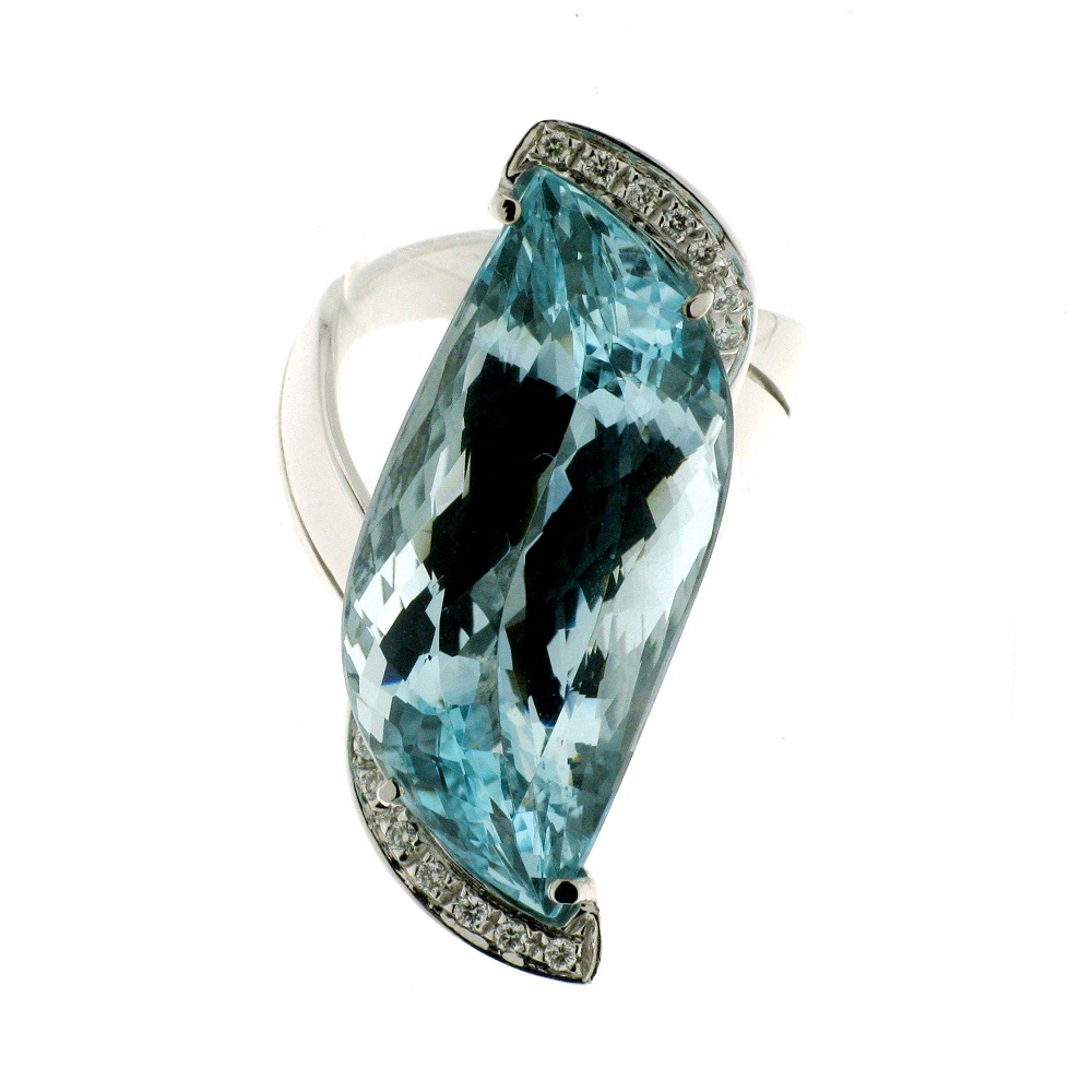 Ring with acqua marina